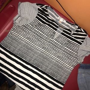 Black and White Dressy casual top